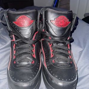 AIR JORDAN 2 RETRO